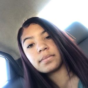 Meet your Posher, Aujahnai